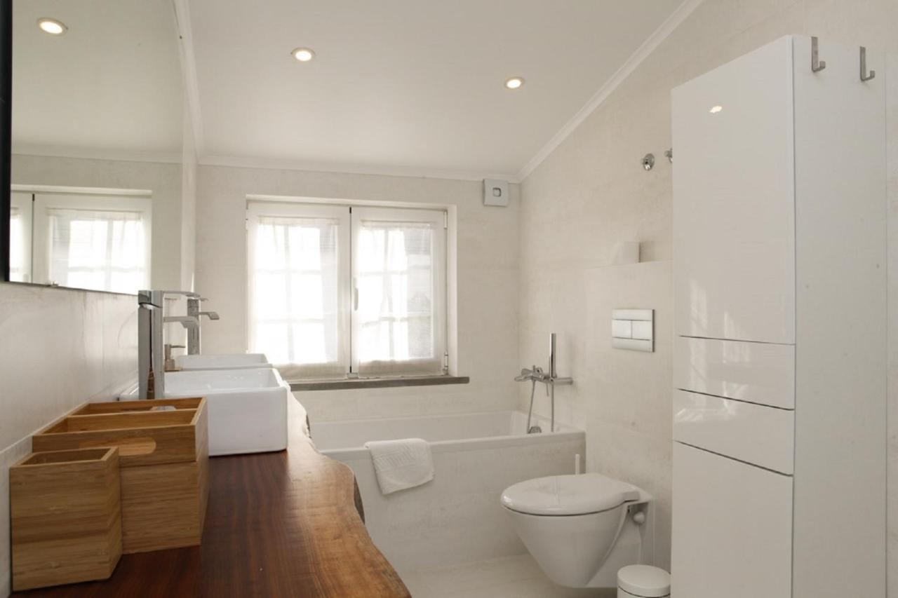 Cushy Apartment With Garden In Estoril Exterior foto
